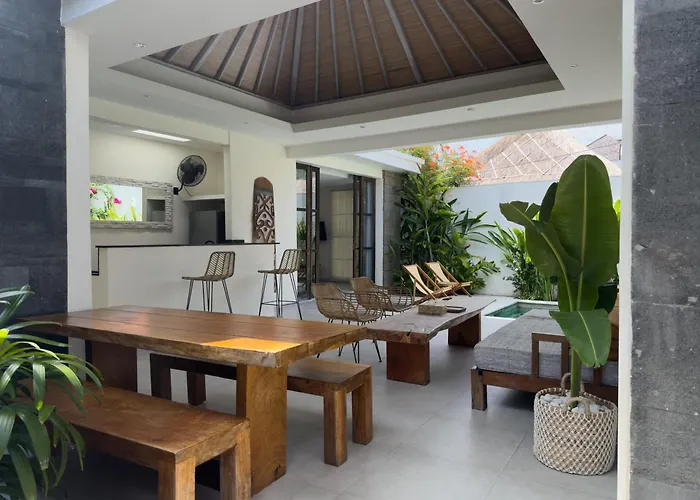 Aster Villa *